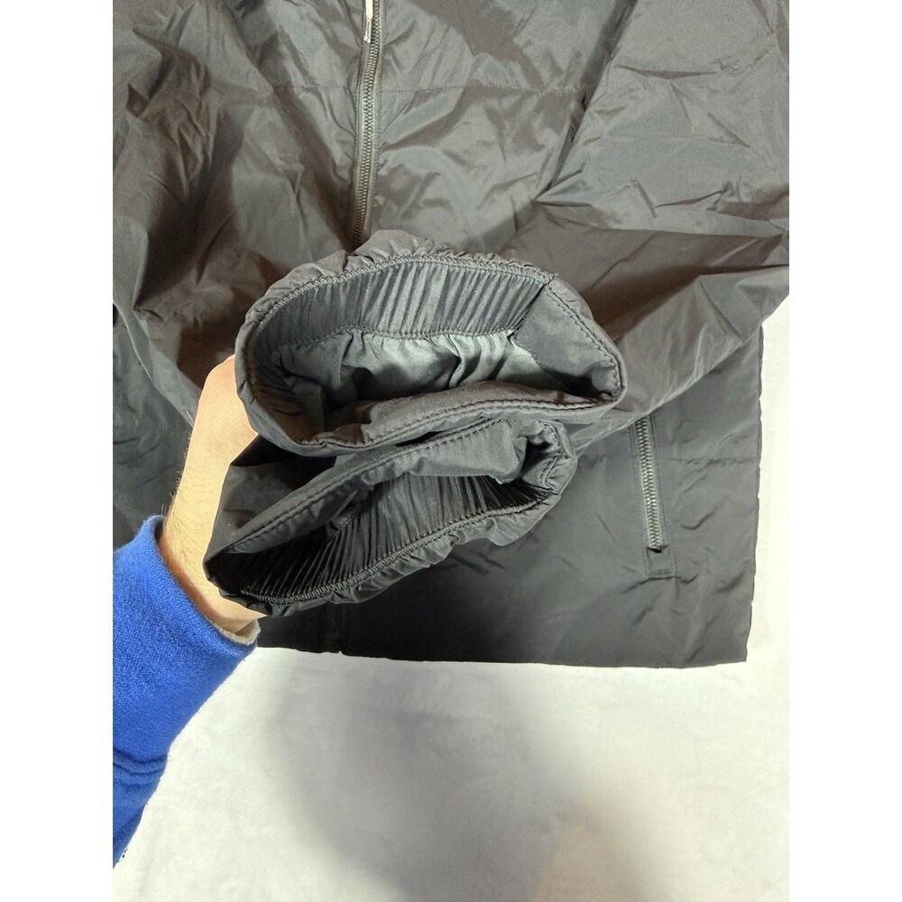Vuori Echo Insulated 2.0 Primaloft Puffer Jacket Size Small - Picture 9 of 12